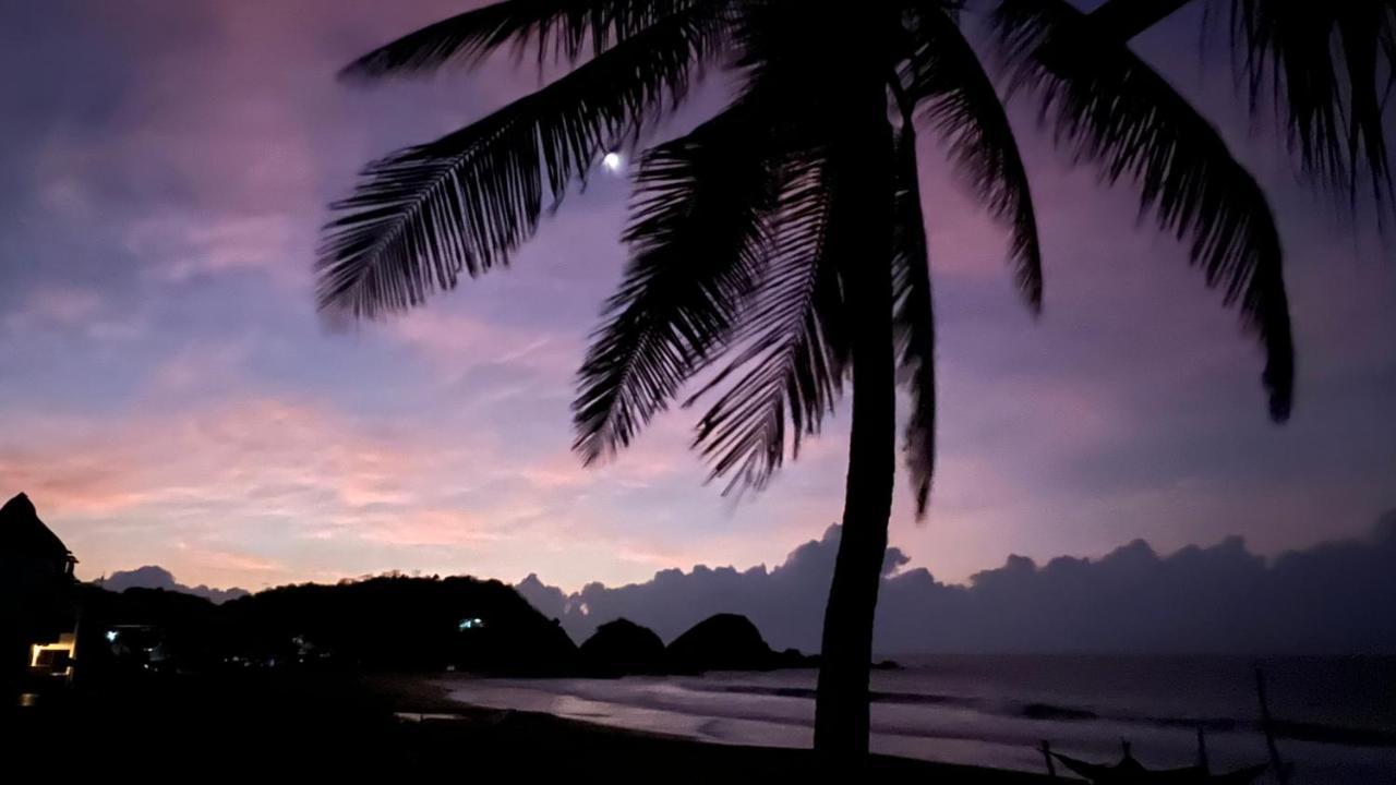 Cafe Maya - Zipolite Esterno foto