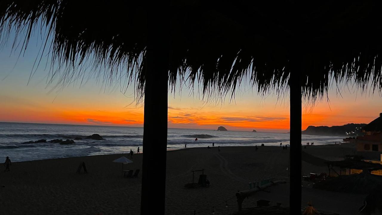 Cafe Maya - Zipolite Esterno foto