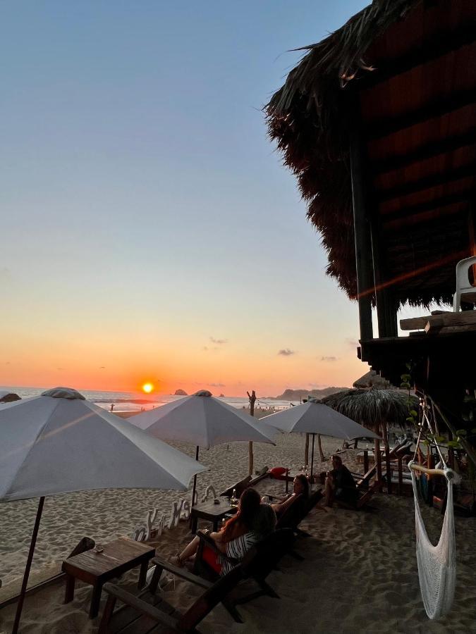 Cafe Maya - Zipolite Esterno foto